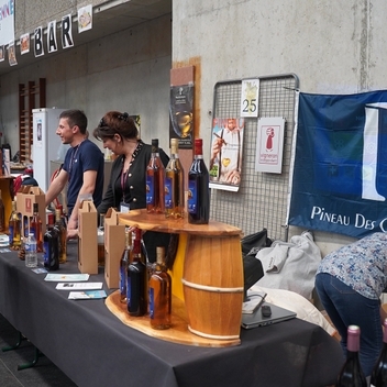 Salon des vins et produits du terroir de Lumes